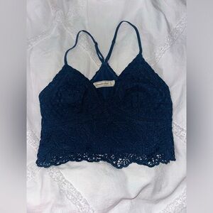 NWT Abercrombie & Fitch Crop Tank Women Small